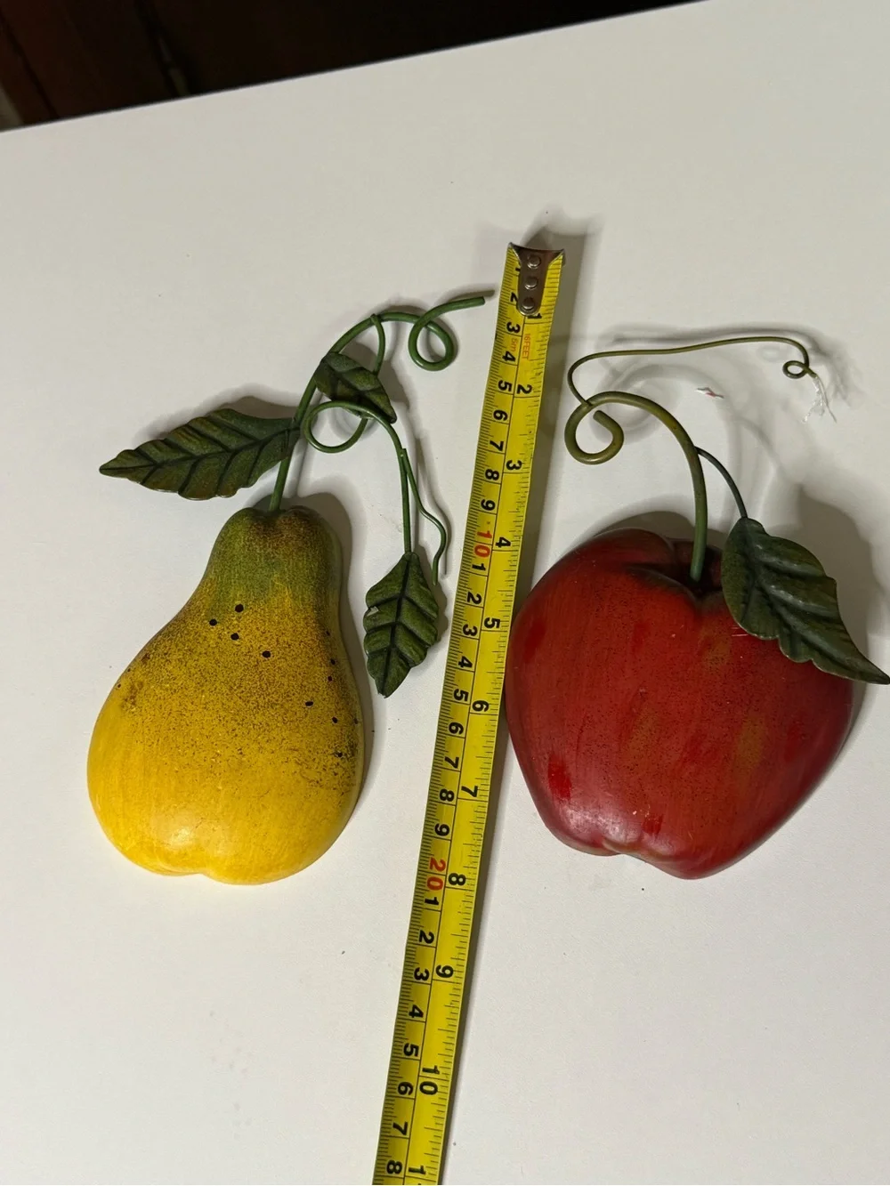 Home Interiors  Apple and Pears design Wall plaques